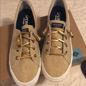 Sperry Linen Gold sneakers